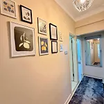 Lejlighed Sari