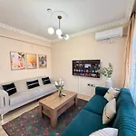 Sari Lejlighed Istanbul