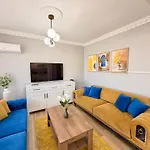 Sari Istanbul