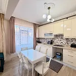 Sari Lejlighed Istanbul