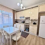 Lejlighed Sari Istanbul
