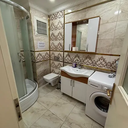 Sari Istanbul