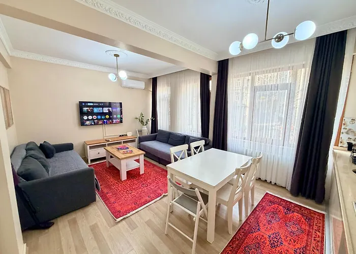 Sari * イスタンブール